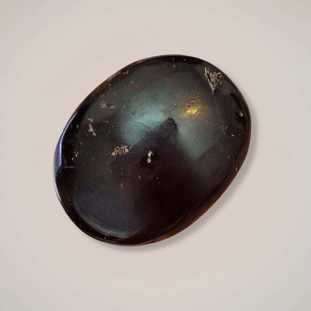 Black Tourmaline Palm Stone for meditation and grounding